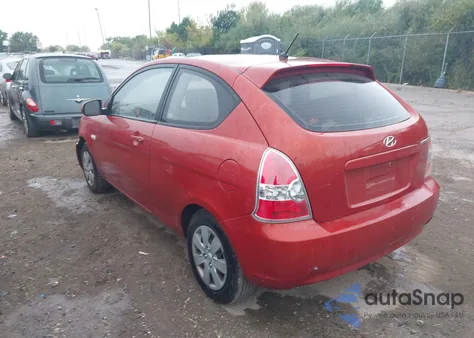 2010 Hyundai Accent Gs z USA, uszkodzony, nr VIN KMHCM3ACXAU182176